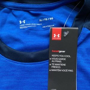 Short sleeve Under Armor shirt for men